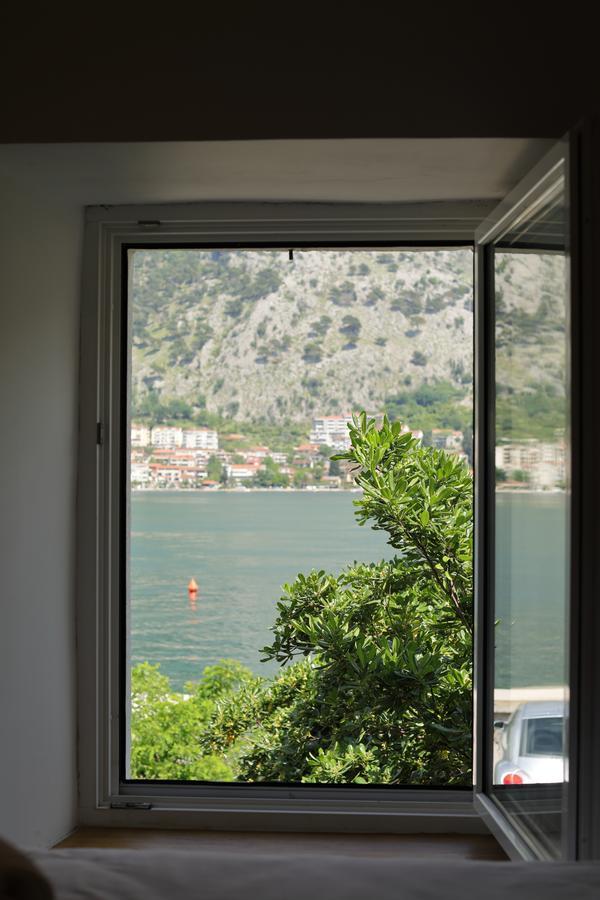 Seven Hills Duplex Eco-Cottage Kotor Exterior photo